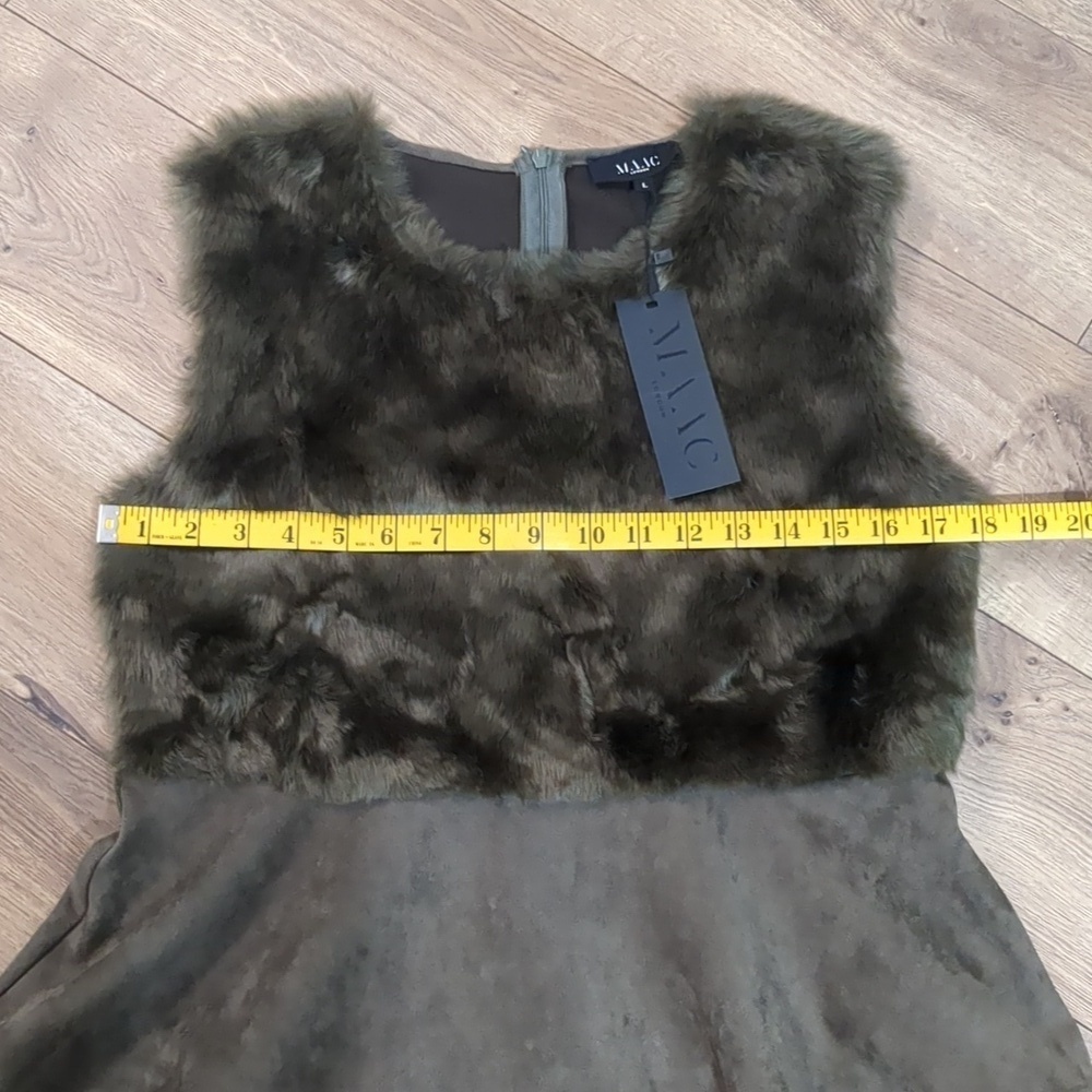 MAAC London Dress Fit & Flare Sleeveless Faux Fur Top Suede Feel Bottom Size L - Picture 4 of 10